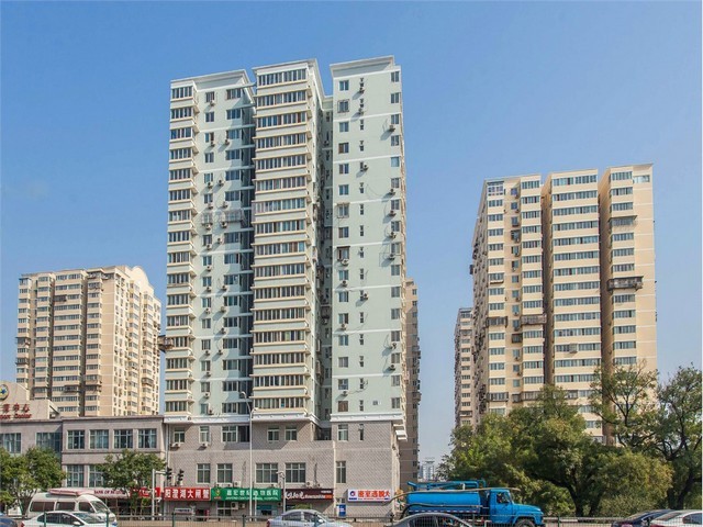 白银刚开始学化妆学费比较低